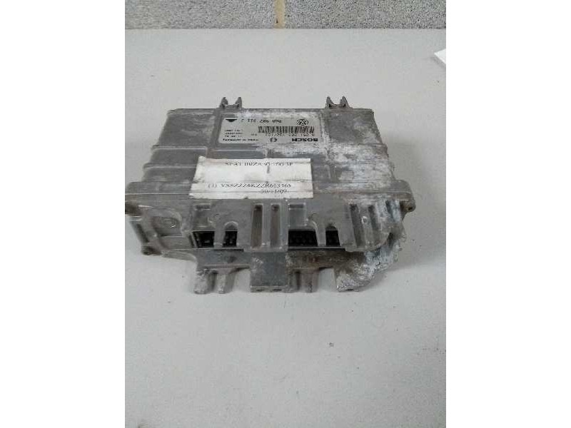 Recambio de centralita motor uce para seat ibiza (6k) referencia OEM IAM 0261203192 0261203193 8A0907311J