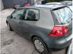 volkswagen golf v berlina (1k1) del año 2004 2