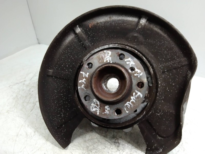 Recambio de mangueta trasera derecha para bmw serie 7 (e65/e66) 745i referencia OEM IAM   