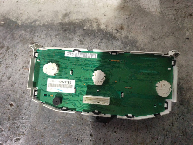Recambio de cuadro instrumentos para nissan tiida (c11x/sc11x) acenta referencia OEM IAM 24810EM02D  