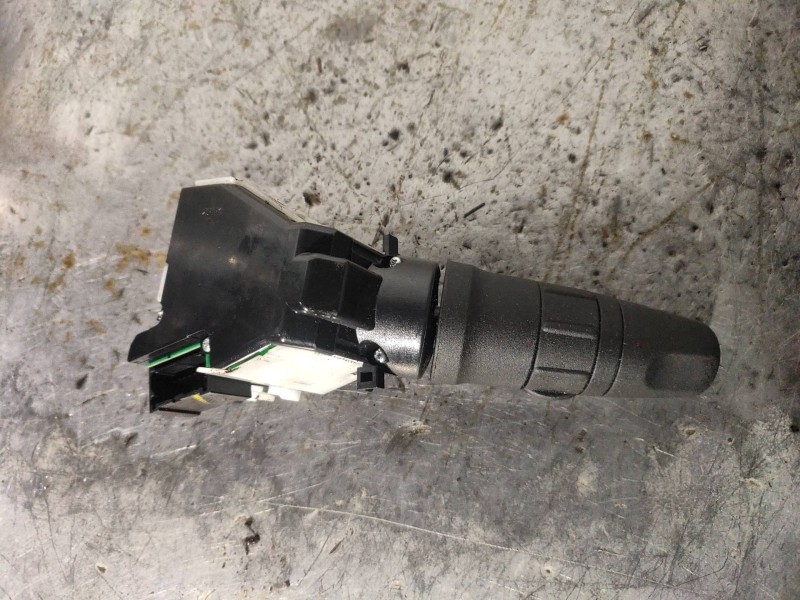 Recambio de mando limpia para nissan tiida (c11x/sc11x) acenta referencia OEM IAM   