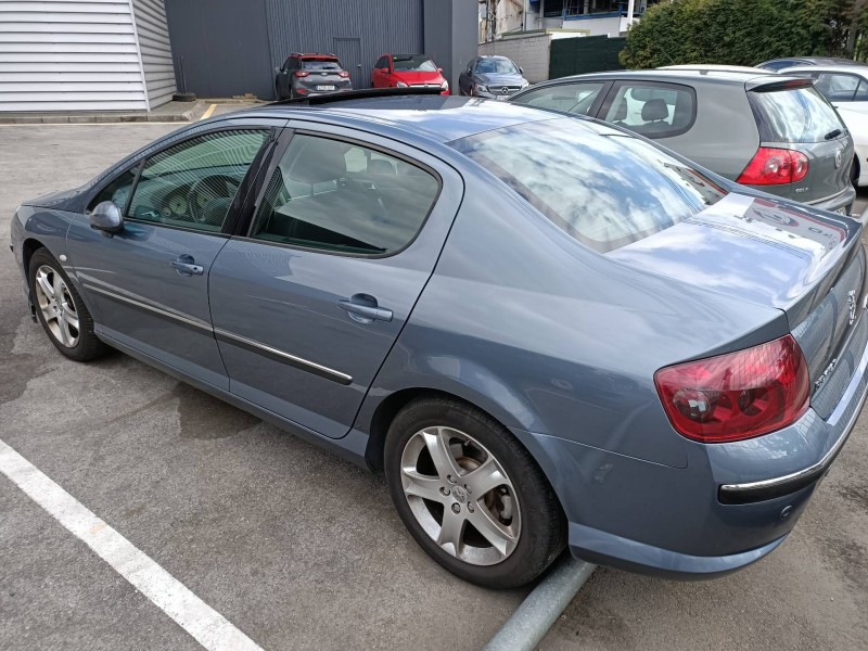 peugeot 407 del año 2004