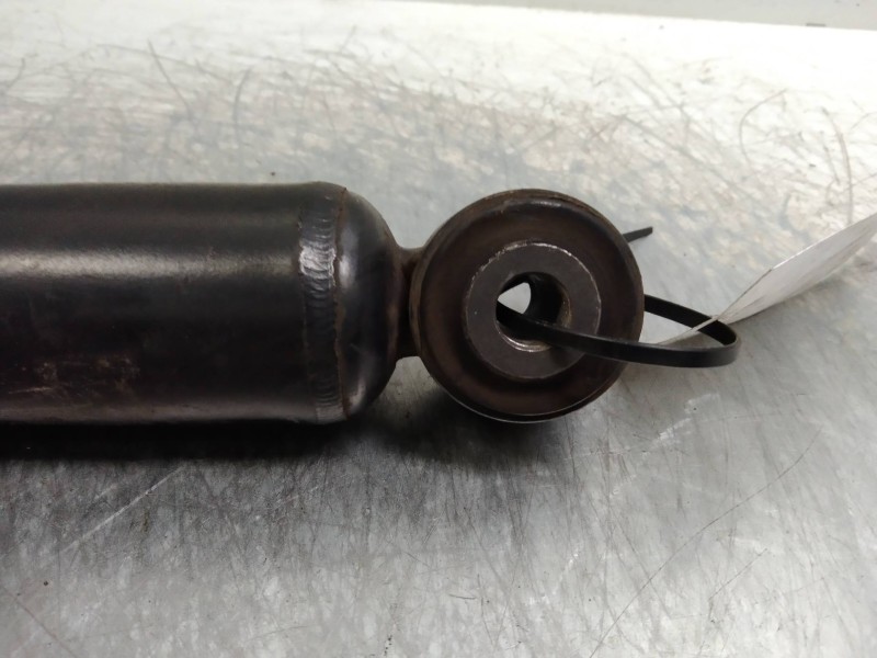 Recambio de amortiguador trasero para renault laguna iii 1.5 dci diesel referencia OEM IAM   