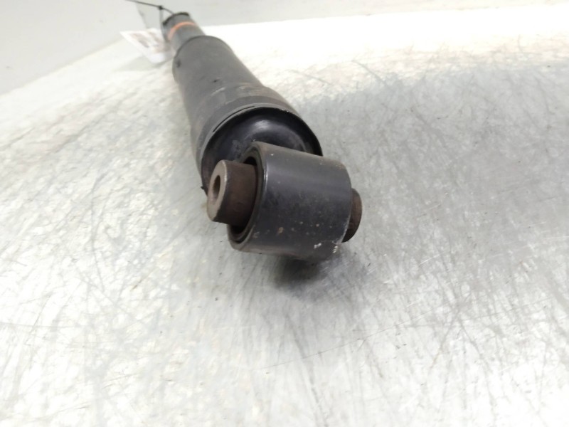 Recambio de amortiguador trasero para renault laguna iii 1.5 dci diesel referencia OEM IAM   