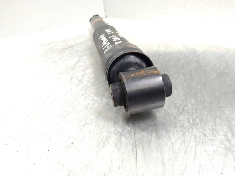 Recambio de amortiguador trasero para renault laguna iii 1.5 dci diesel referencia OEM IAM   