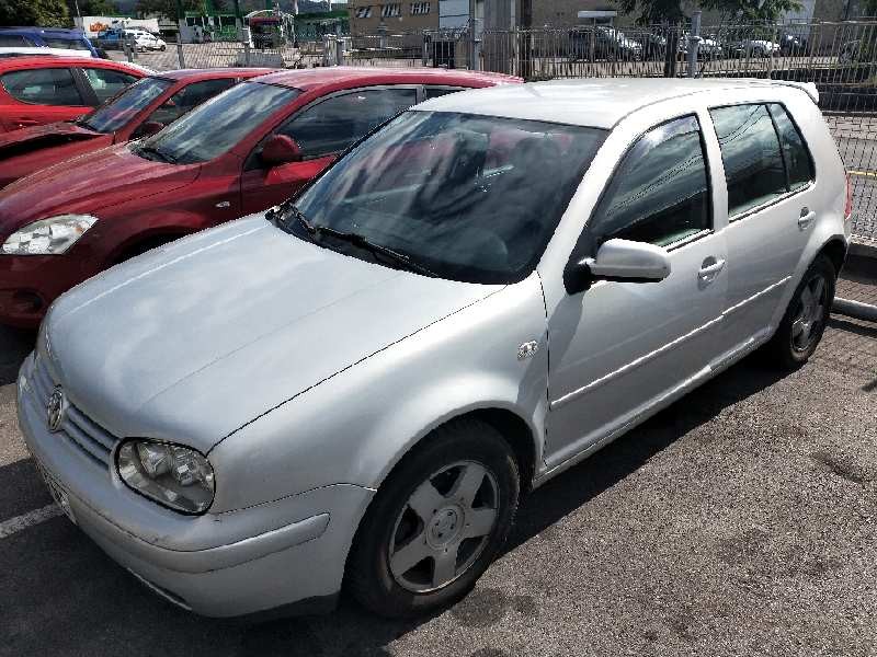 volkswagen golf iv berlina (1j1) del año 2007