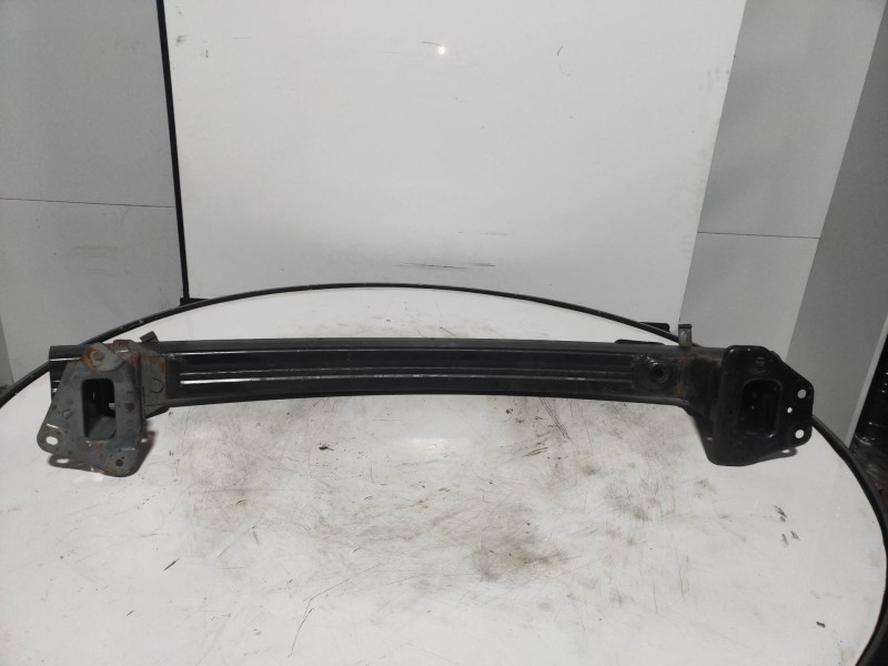 Recambio de refuerzo paragolpes delantero para nissan tiida (c11x/sc11x) acenta referencia OEM IAM   