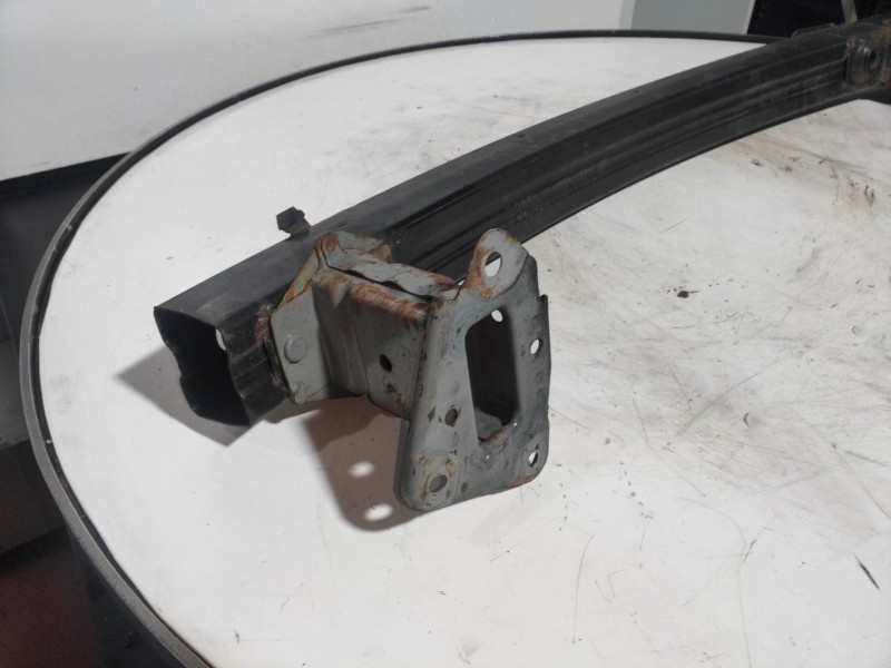 Recambio de refuerzo paragolpes delantero para nissan tiida (c11x/sc11x) acenta referencia OEM IAM   