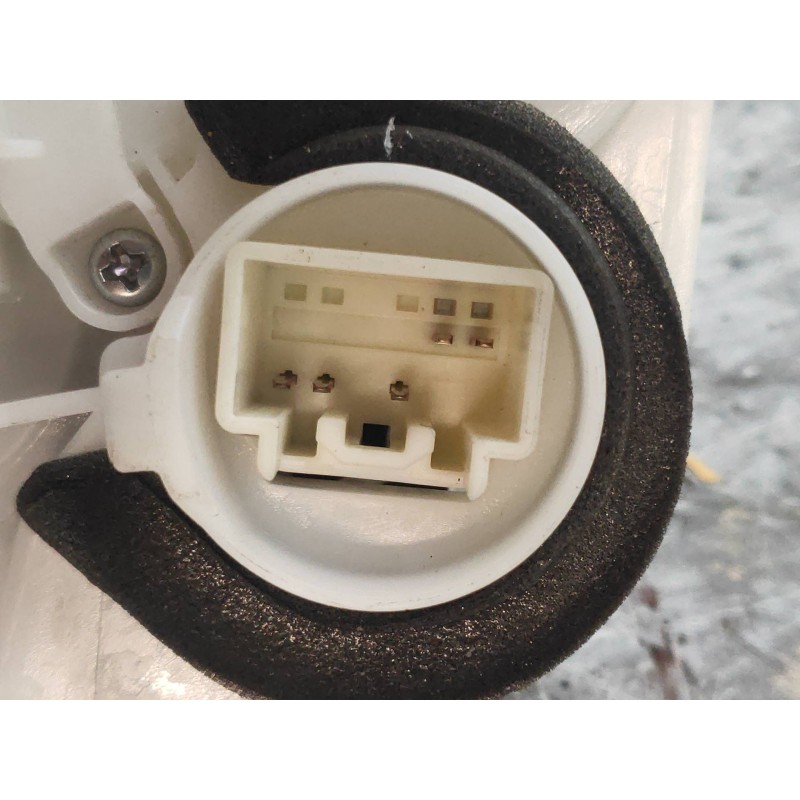 Recambio de motor cierre centralizado trasero izquierdo para mazda 6 kombi ()(.2012) 2.2 turbodiesel cat referencia OEM IAM   