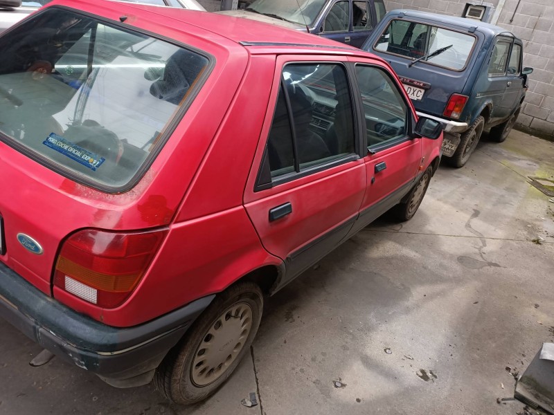 ford fiesta berl./courier del año 1992
