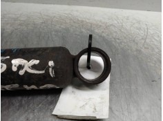 Recambio de amortiguador delantero para renault master ii phase 2 caja cerrada 2.5 diesel referencia OEM IAM    2