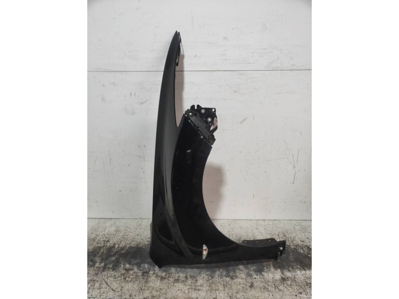 Recambio de aleta delantera derecha para mazda 6 kombi (gh) 2.0 crtd 140cv active sw referencia OEM IAM   