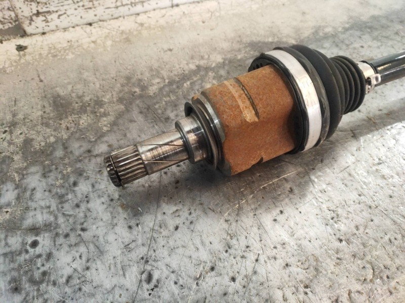 Recambio de transmision delantera izquierda para opel corsa e color edition referencia OEM IAM 13149830 13149830 