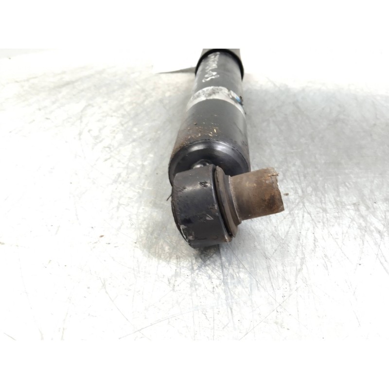 Recambio de amortiguador trasero para renault master ii ph. 2 doka/pr. fgst chasis batalla 3578 mm referencia OEM IAM   