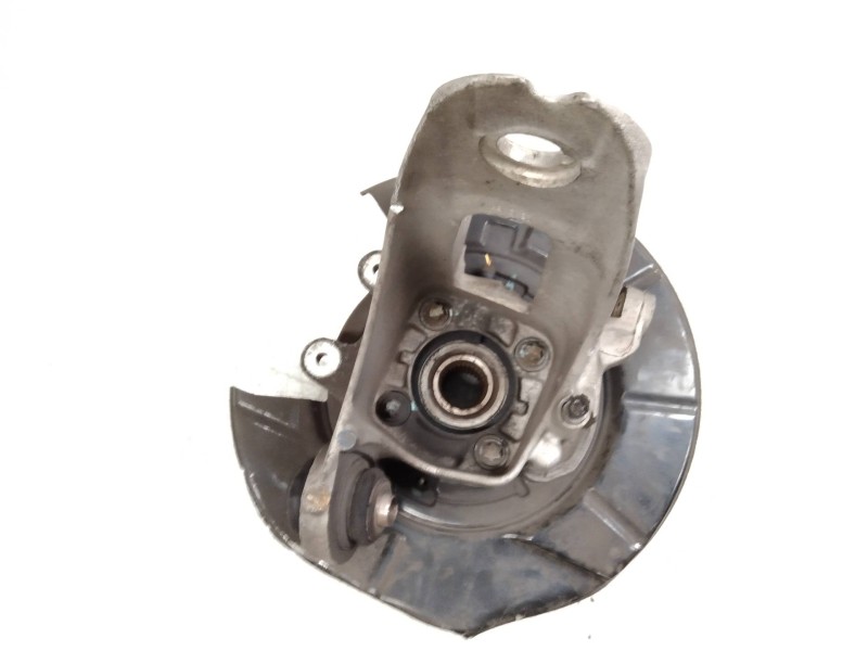 Recambio de mangueta trasera izquierda para bmw x5 (e53) 3.0d referencia OEM IAM   