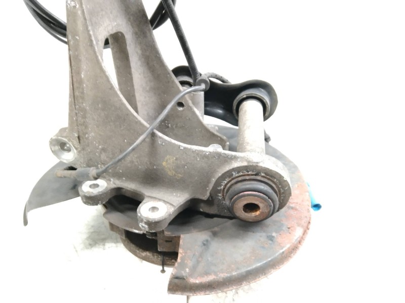 Recambio de mangueta trasera izquierda para bmw x5 (e53) 3.0d referencia OEM IAM   