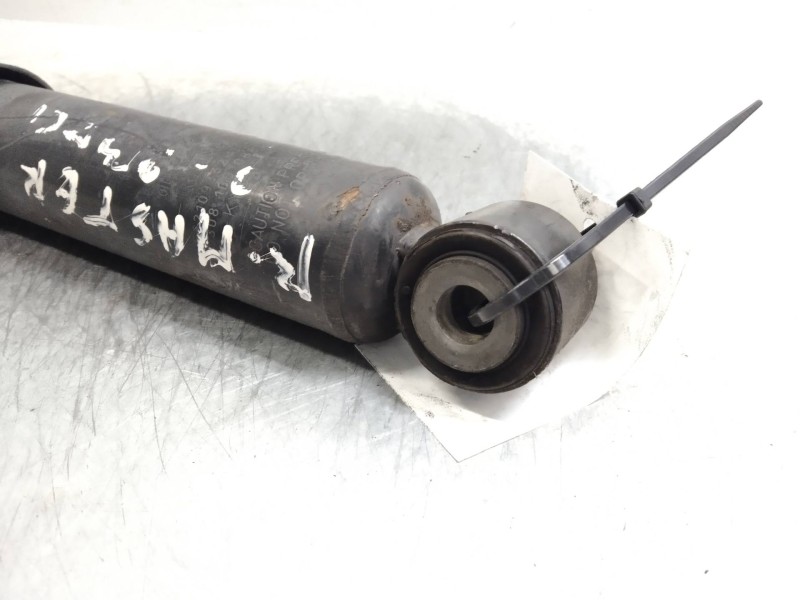 Recambio de amortiguador trasero para renault master kasten l2h2 hka 3,3t referencia OEM IAM   