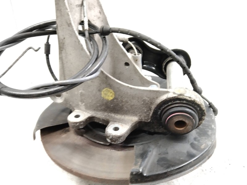 Recambio de mangueta trasera izquierda para bmw x5 (e53) 3.0d referencia OEM IAM   