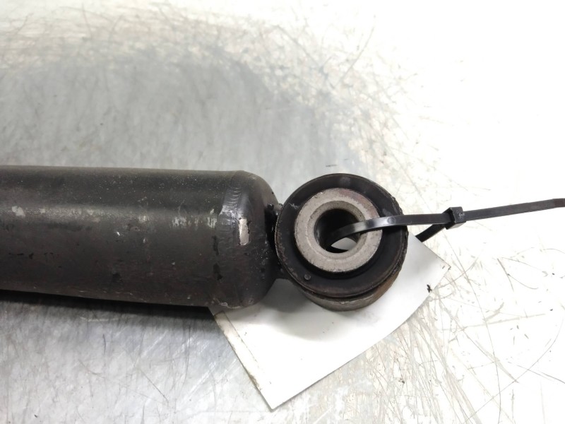 Recambio de amortiguador trasero para renault master pritsche/fgst 2.3 dci diesel cat referencia OEM IAM   