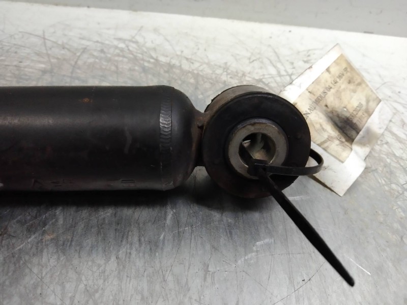 Recambio de amortiguador trasero para renault modus 1.4 16v referencia OEM IAM   