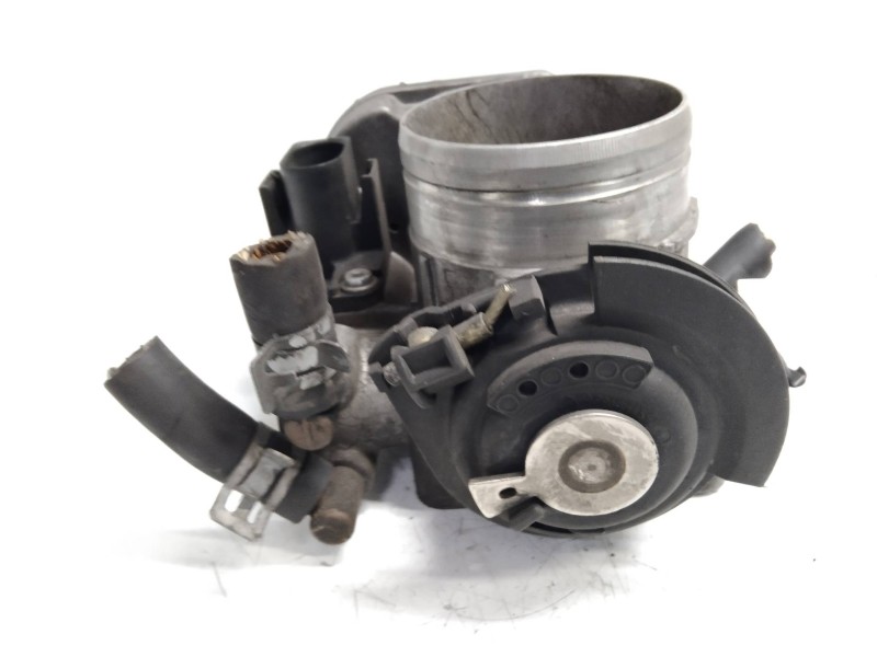 Recambio de caja mariposa para audi a3 (8l) 1.8 ambiente referencia OEM IAM 06A133064M  