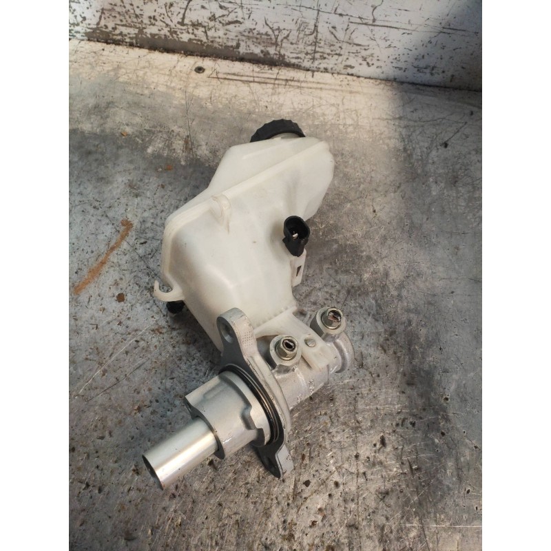 Recambio de bomba freno para opel corsa e color edition referencia OEM IAM 0204Y21766  