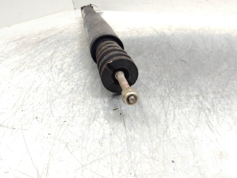 Recambio de amortiguador trasero para renault modus pack authentique referencia OEM IAM   