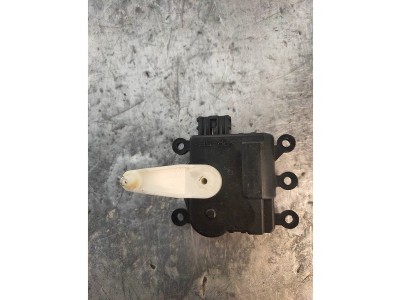 Recambio de motor apertura trampillas climatizador para mazda 6 kombi ()(.2012) 2.2 turbodiesel cat referencia OEM IAM   