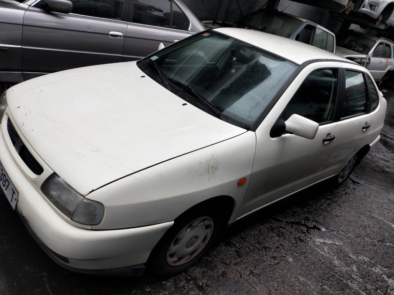 seat cordoba berlina (6k2) del año 1998