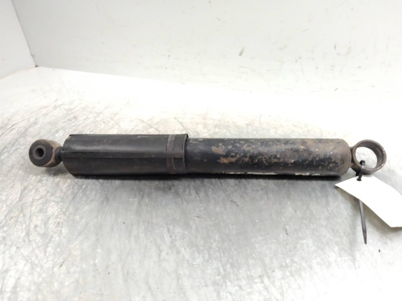 Recambio de amortiguador trasero para renault master desde ´98 2.5 diesel referencia OEM IAM   