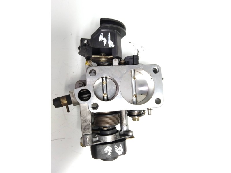 Recambio de caja mariposa para audi a6 berlina (c4) (c4) referencia OEM IAM 0280120431 078133154 