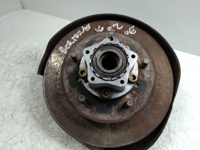 Recambio de mangueta delantera derecha para bmw bertone freeclimber referencia OEM IAM   