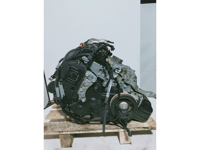 Recambio de motor completo para peugeot 208 active referencia OEM IAM 8HR 10FDBZ 0443064 