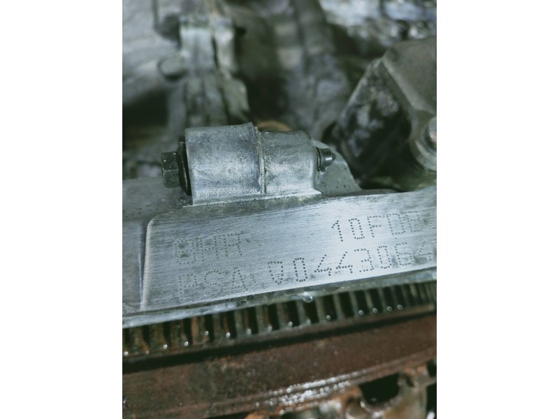 Recambio de motor completo para peugeot 208 active referencia OEM IAM 8HR 10FDBZ 0443064 