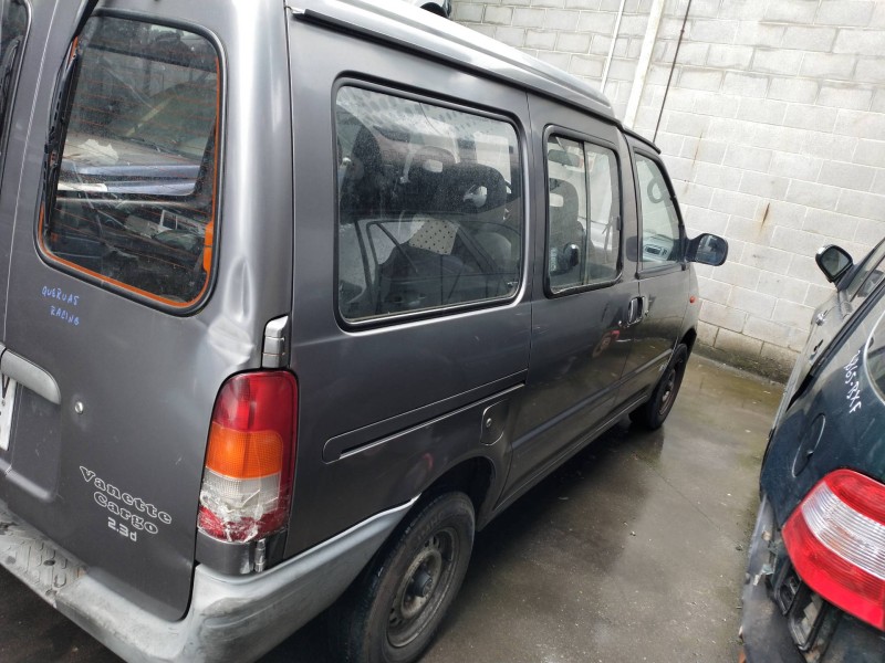nissan vanette cargo del año 1997
