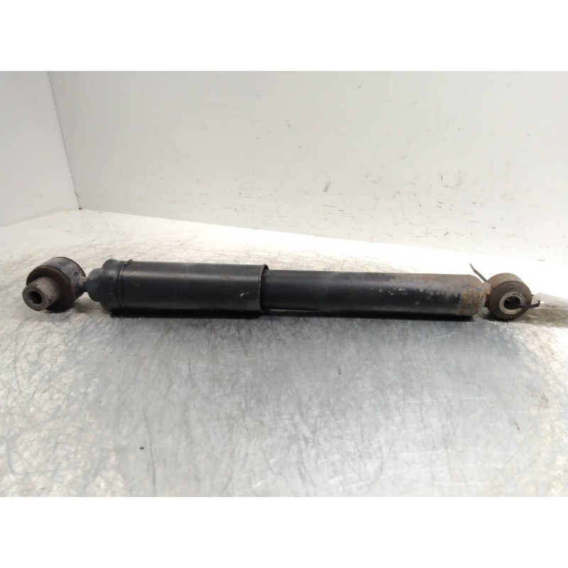 Recambio de amortiguador trasero para renault megane i coupe fase 2 (da..) 1.4 16 v dynamique referencia OEM IAM   