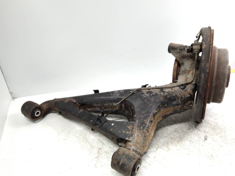 Recambio de mangueta trasera izquierda para bmw serie 7 (e32) 5.0 v12 cat referencia OEM IAM   