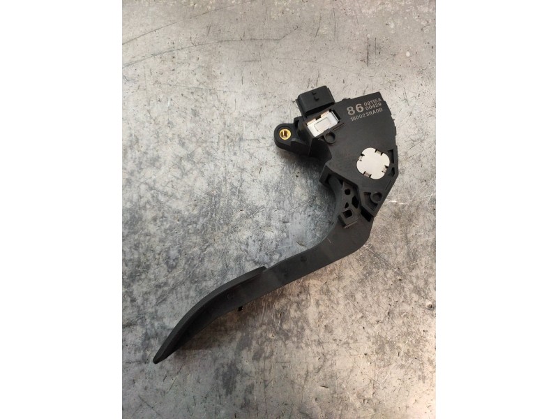 Recambio de potenciometro pedal para nissan juke (f15) 1.5 turbodiesel cat referencia OEM IAM 180023RA0B 8609115A 8600429 