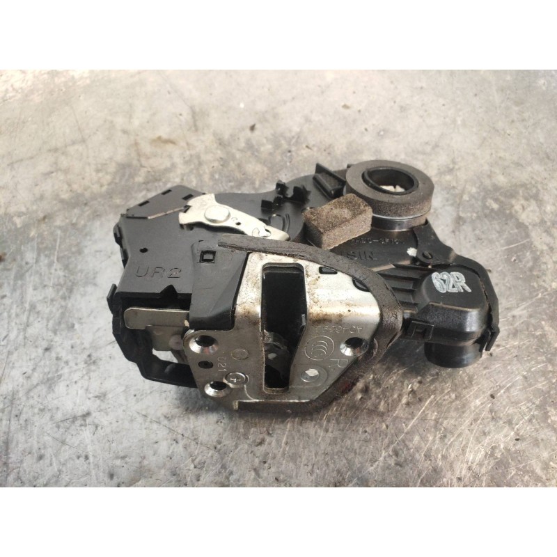 Recambio de motor cierre centralizado delantero derecho para toyota corolla verso (r1) 2.2 d-4d luna referencia OEM IAM   