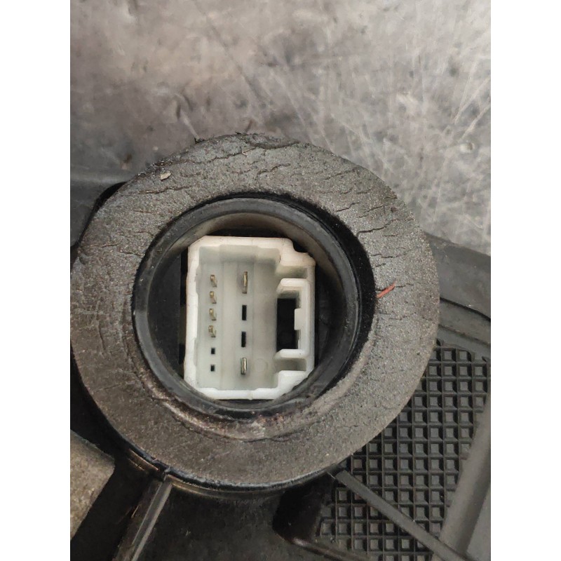 Recambio de motor cierre centralizado delantero izquierdo para toyota corolla verso (r1) 2.2 d-4d luna referencia OEM IAM   