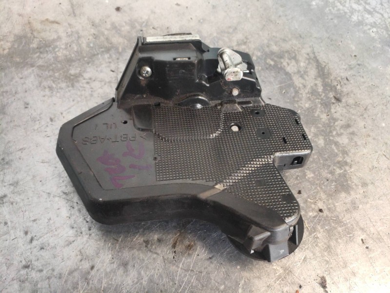 Recambio de motor cierre centralizado trasero izquierdo para toyota corolla verso (r1) 2.2 d-4d luna referencia OEM IAM   