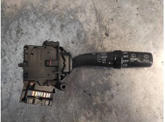 Recambio de mando limpia para toyota corolla verso (r1) 2.2 d-4d luna referencia OEM IAM 173654  