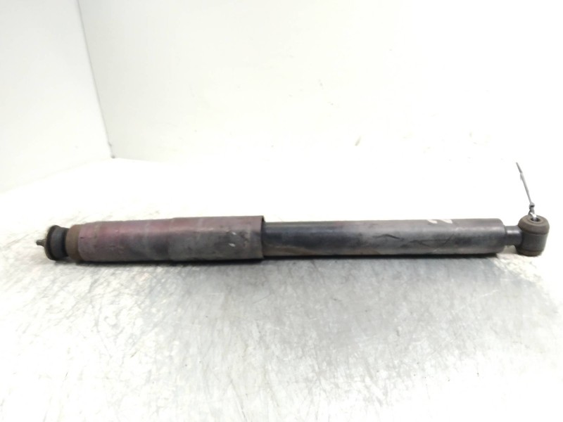 Recambio de amortiguador trasero para renault megane ii coupe/cabrio confort dynamique referencia OEM IAM   