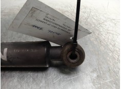 Recambio de amortiguador trasero para renault megane ii coupe/cabrio confort dynamique referencia OEM IAM    2