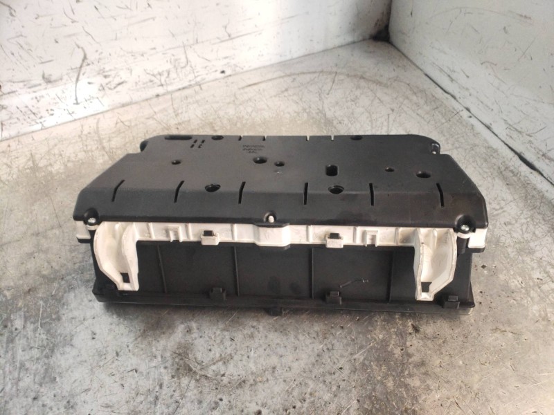 Recambio de cuadro instrumentos para toyota corolla verso (r1) 2.2 d-4d luna referencia OEM IAM 838000F092A MB2574403890 