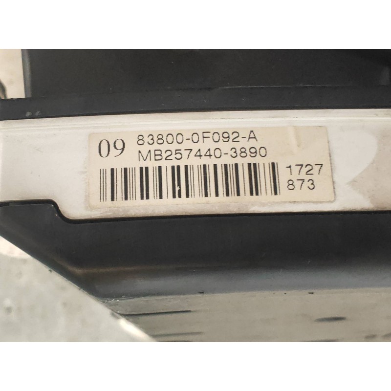 Recambio de cuadro instrumentos para toyota corolla verso (r1) 2.2 d-4d luna referencia OEM IAM 838000F092A MB2574403890 