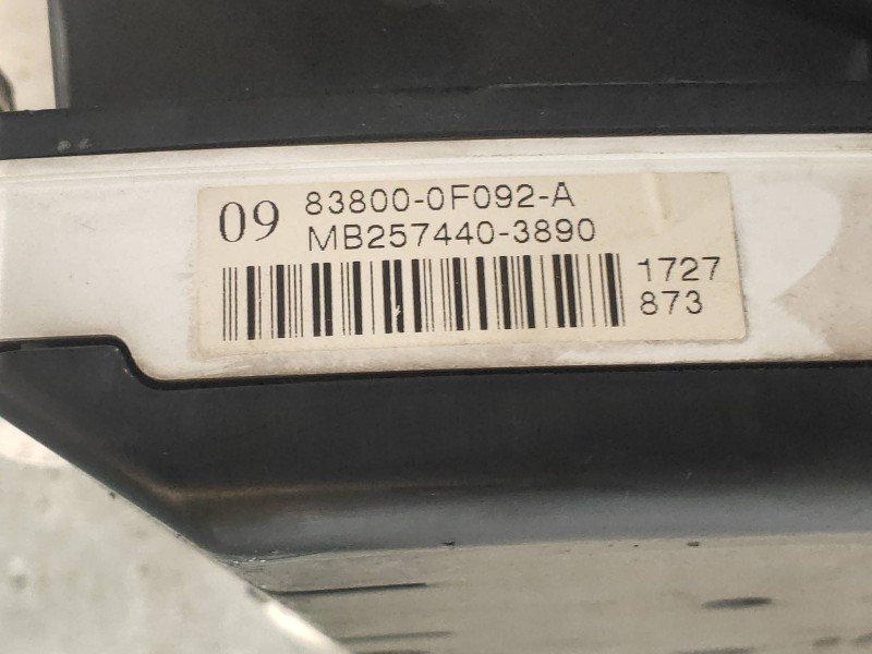 Recambio de cuadro instrumentos para toyota corolla verso (r1) 2.2 d-4d luna referencia OEM IAM 838000F092A MB2574403890 