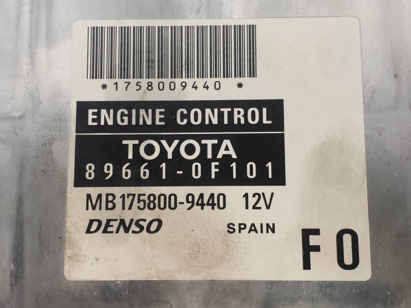 Recambio de centralita motor uce para toyota corolla verso (r1) 2.2 d-4d luna referencia OEM IAM 896610F101 MB1758009440 F0