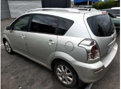 toyota corolla verso (r1) del año 2004 2