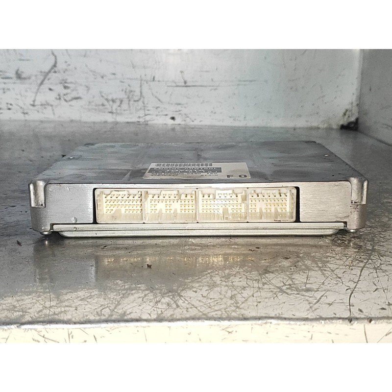 Recambio de centralita motor uce para toyota corolla verso (r1) 2.2 d-4d luna referencia OEM IAM 896610F101 MB1758009440 F0